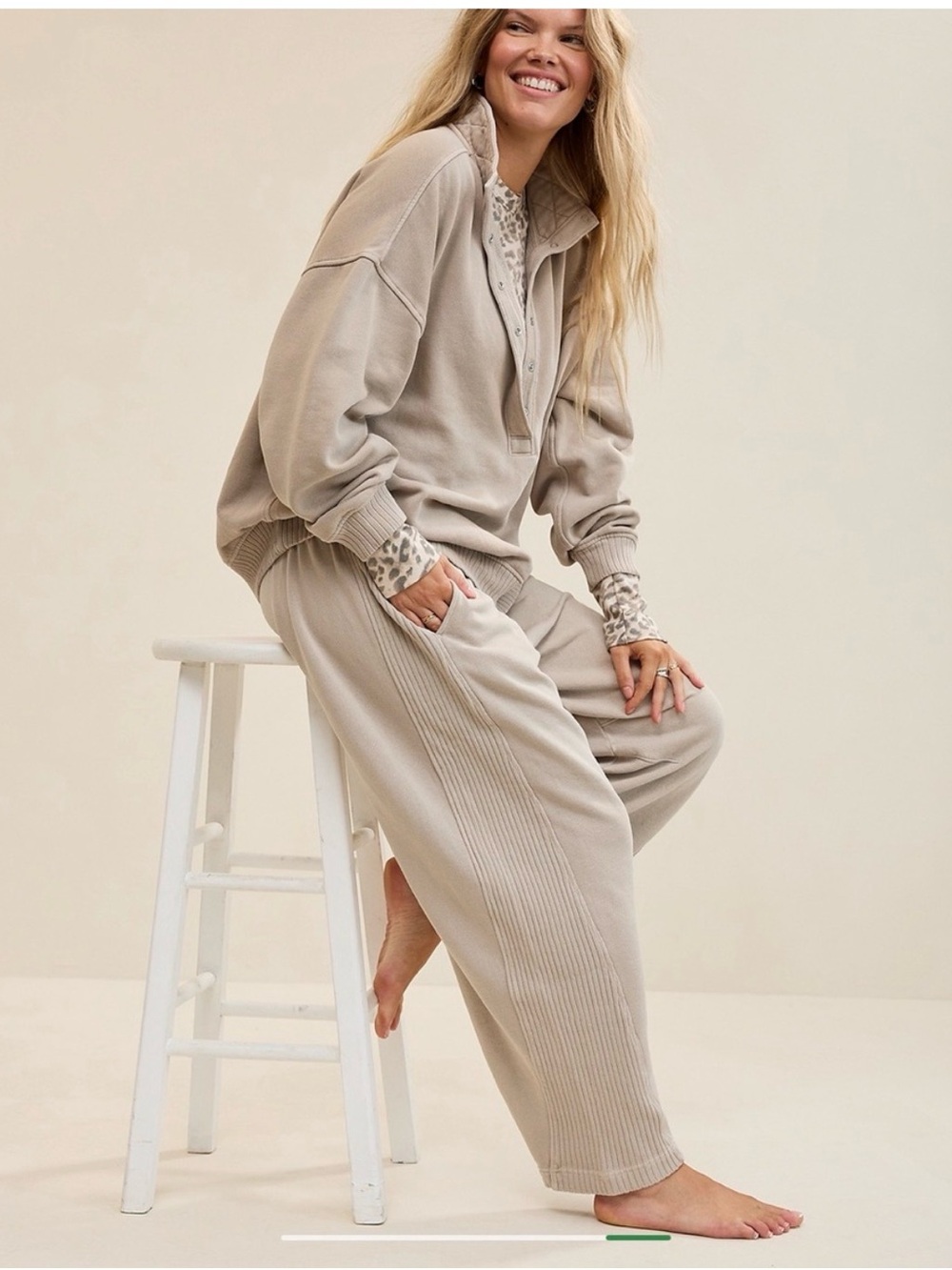 aerie Neutral Beige Pullover & Joggers Set
